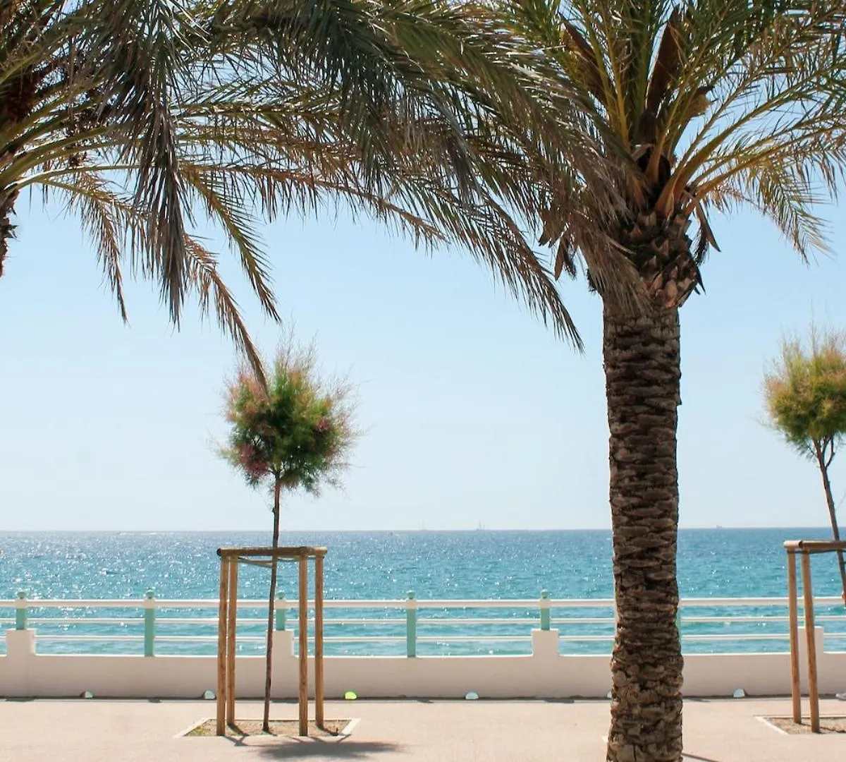 Face A La Mer Yourhosthelper Cannes 0*,